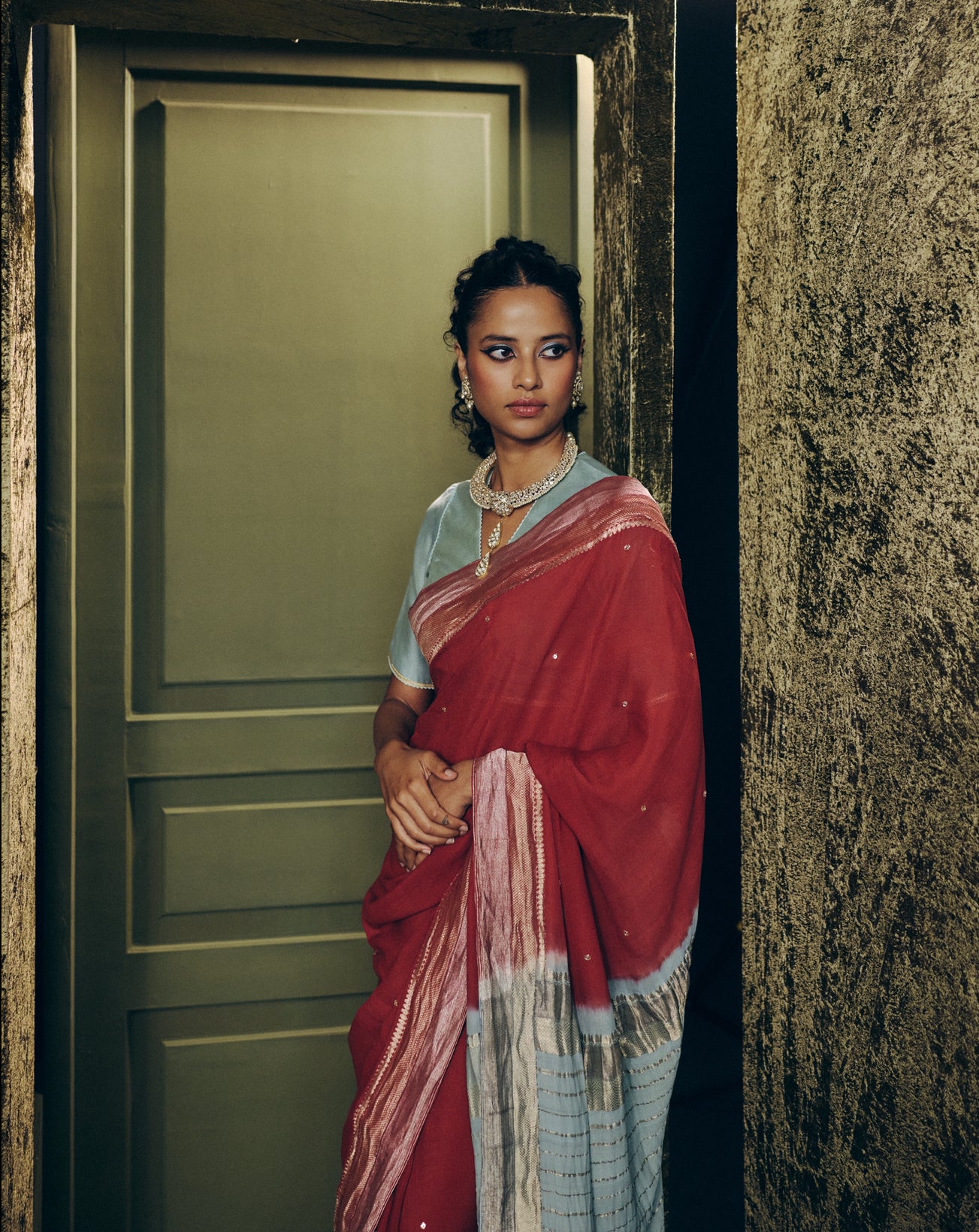 Vaidehi Saree Set in Laal