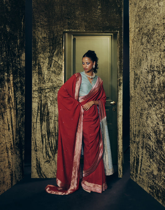 Vaidehi Saree Set in Laal