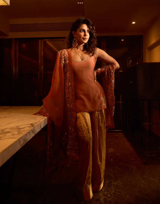 Zoya set in Terracotta