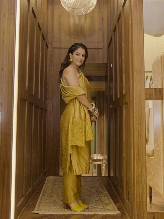 Ayesha set in Marigold